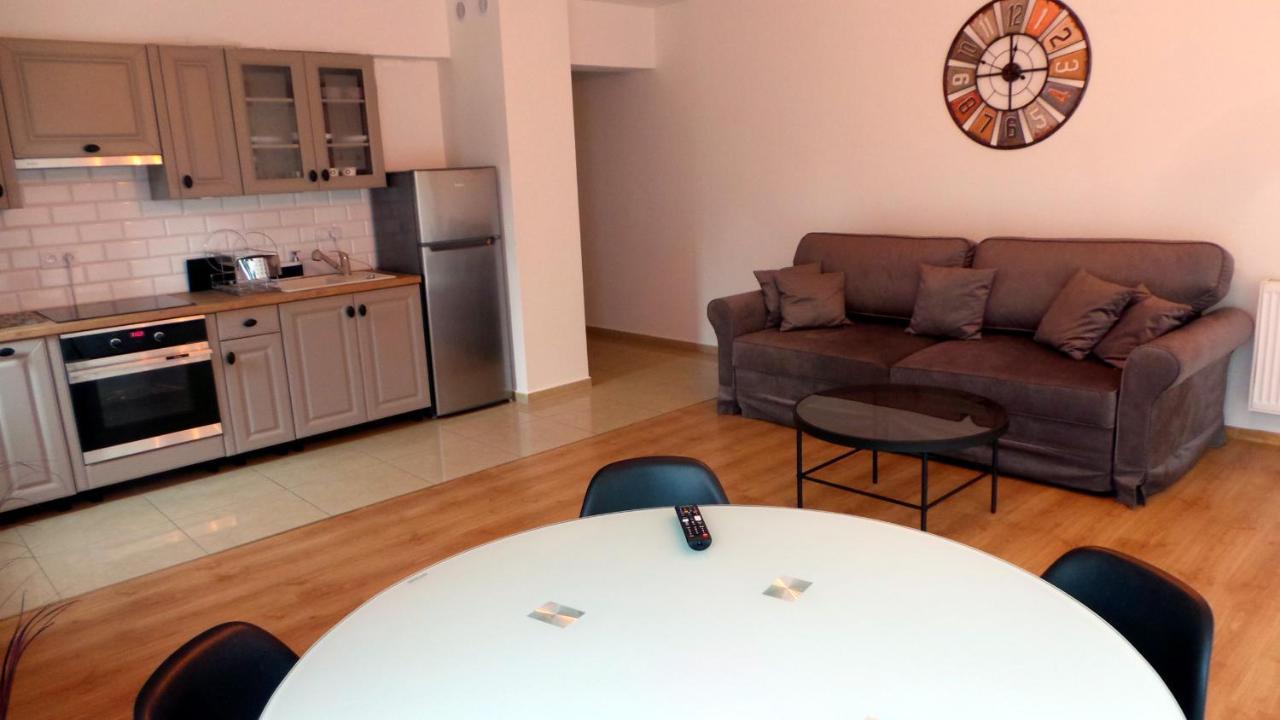 Apartamenty Kornel Pobierowo Bagian luar foto
