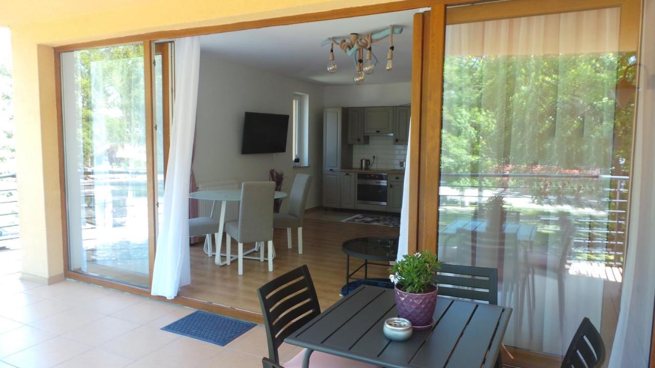 Apartamenty Kornel Pobierowo Bagian luar foto
