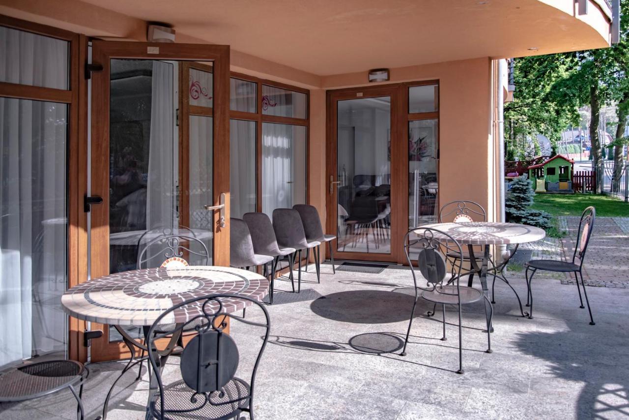 Apartamenty Kornel Pobierowo Bagian luar foto