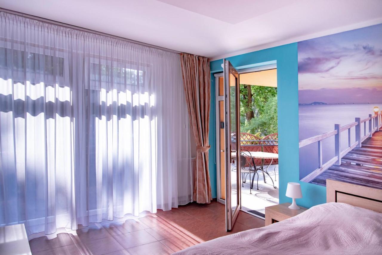 Apartamenty Kornel Pobierowo Bagian luar foto